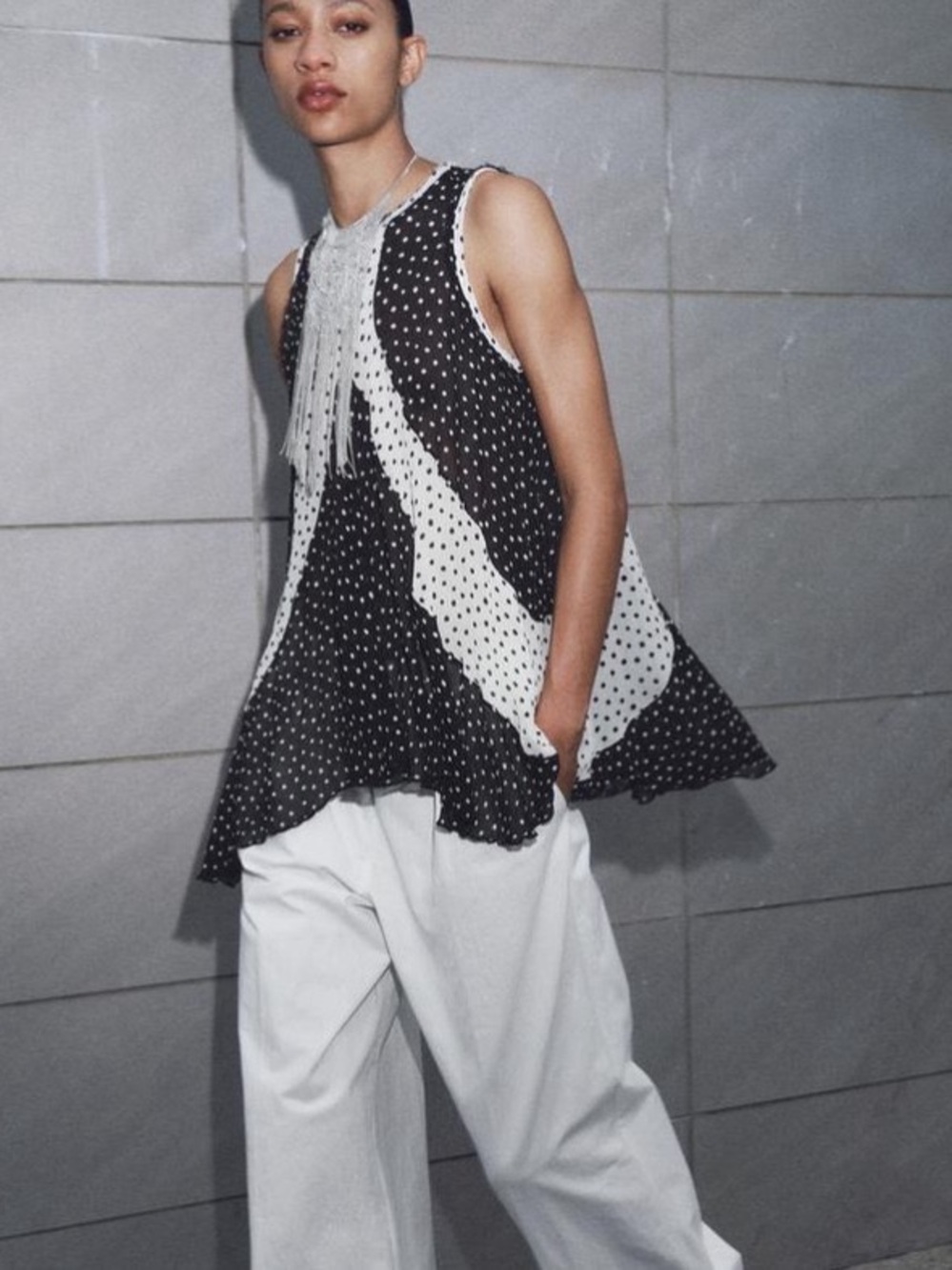 ZARA NWT Sleeveless Polka Dot Swing Shirt - Black & White